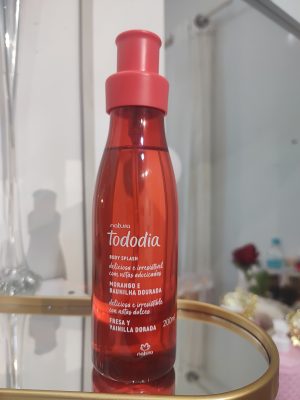 Body Splash Natura Tododia Morango e Baunilha Dourada